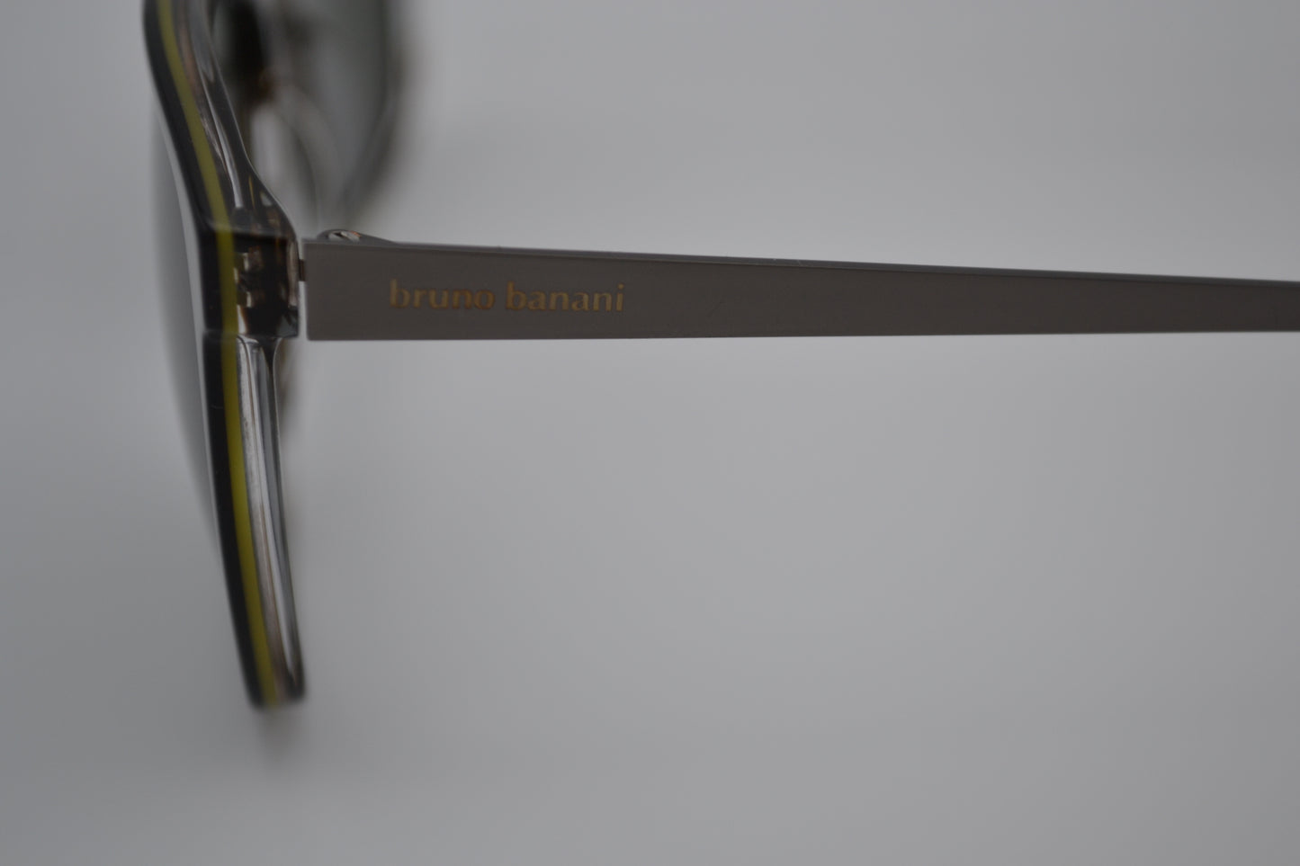 BB Bruno Banani Sonnenbrille Havannagrün-Gun CAT.3